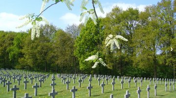 Kriegsgräberstätte Ysselsteyn/ Niederlande