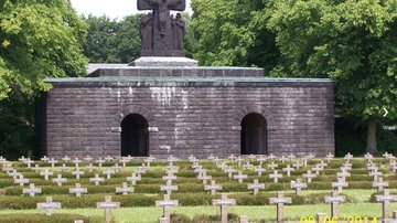 Kriegsgräberstätte Lommel/ Belgien